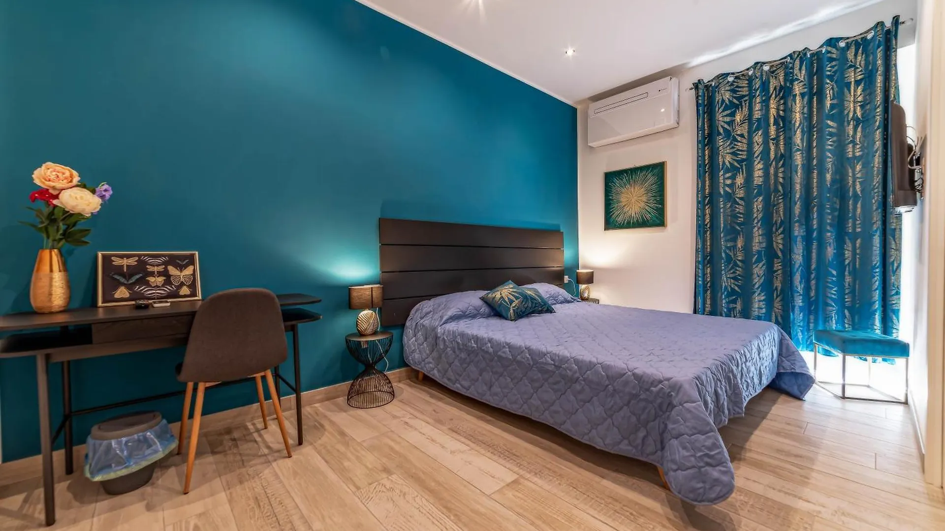 Michelangelo Luxury Rooms - Colosseo - Wifi Rome Italy
